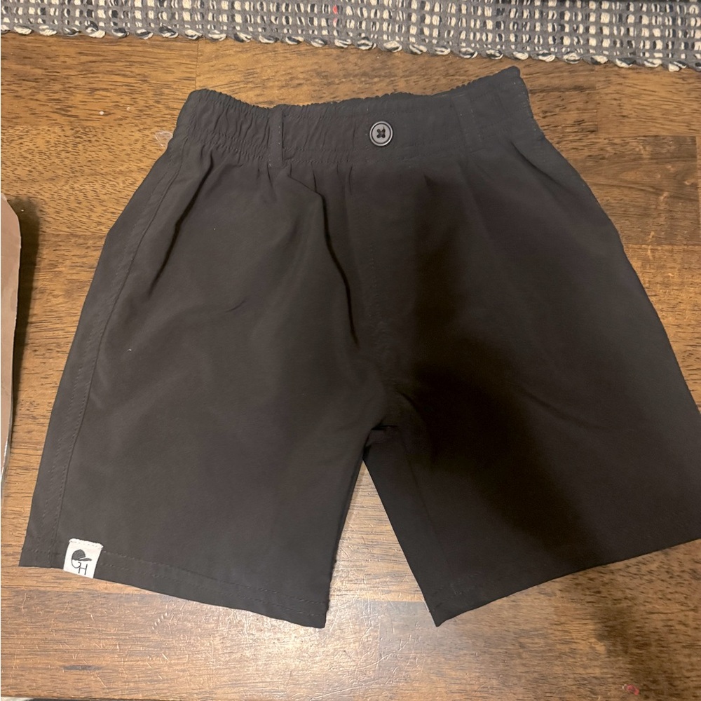 George Hats Black Walk Shorts Size 4T/5T